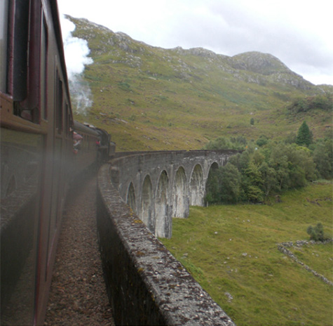 viaduct made famous in the Harry Potter films